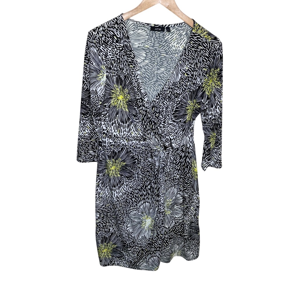 Apt. 9 Floral Print V-neck Surplice Faux Wrap 3/4 Sleeve Dress size Large Black